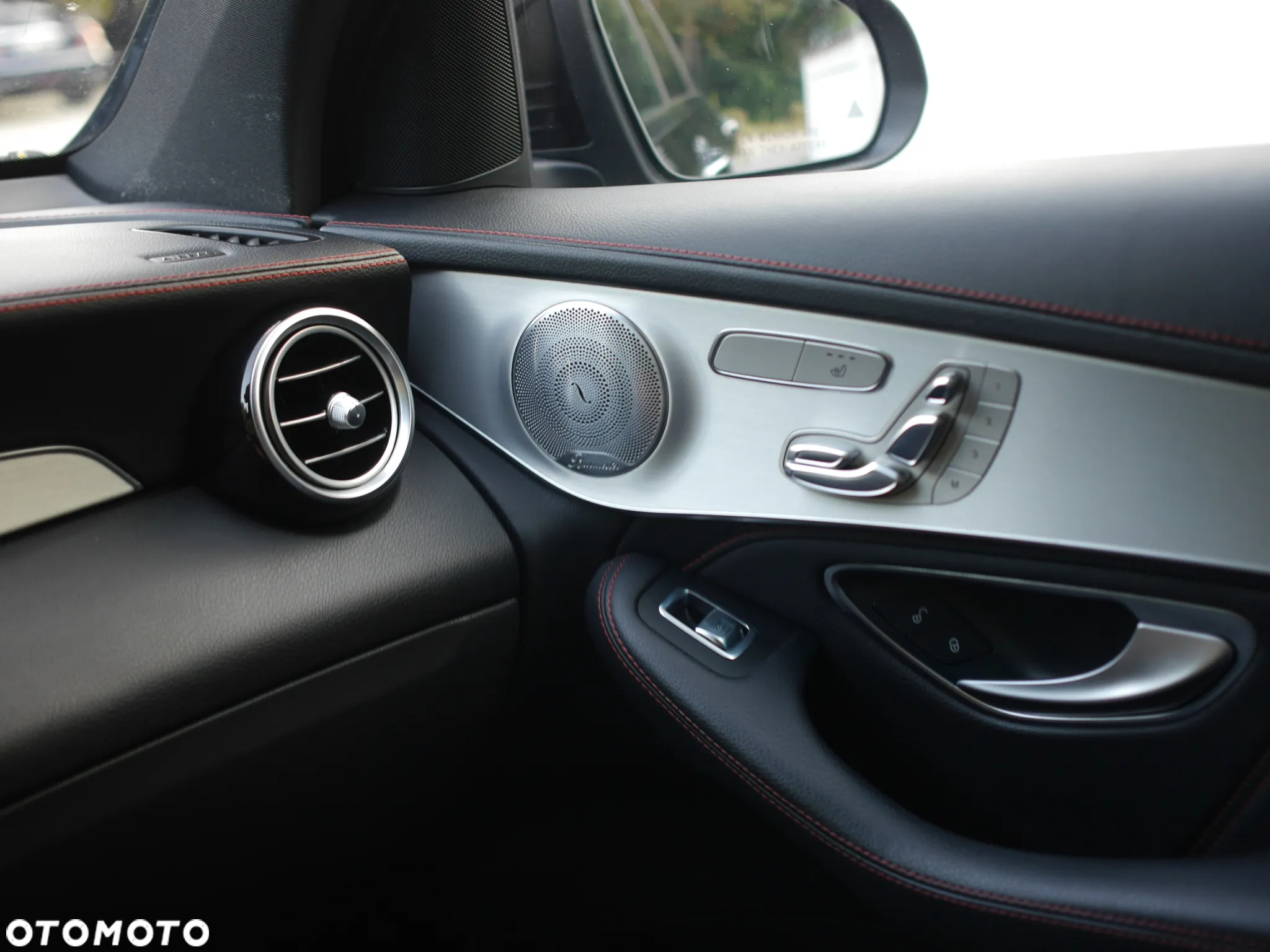 Mercedes-Benz GLC AMG 43 4Matic 9G-TRONIC - 30