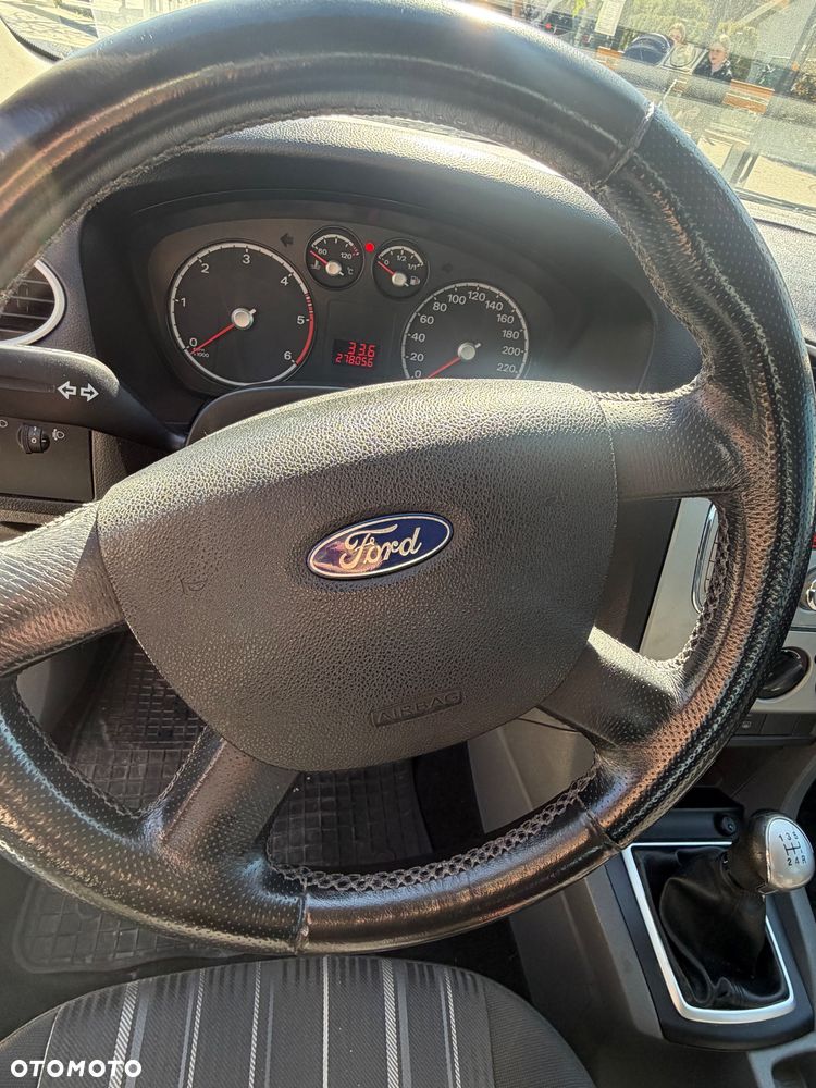 Ford Focus 1.8 TDCi Ambiente - 10