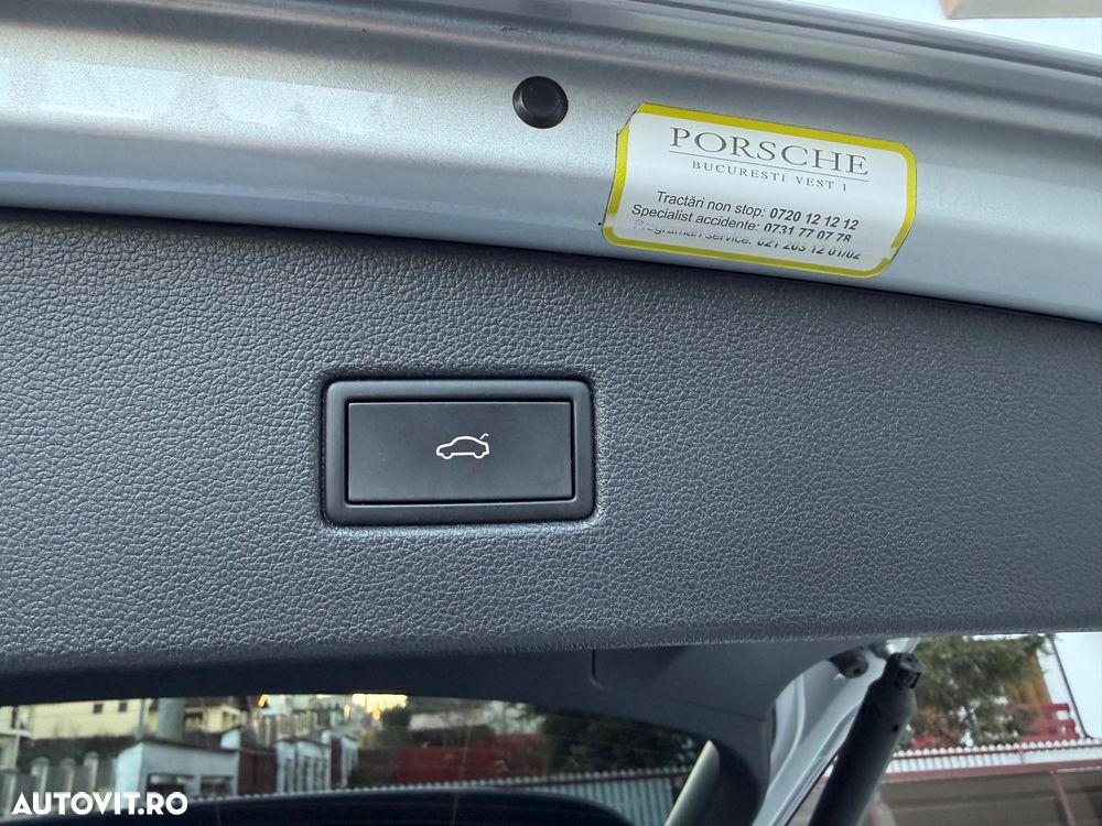 Volkswagen Tiguan 2.0 TDI SCR 4MOTION DSG R-Line - 37