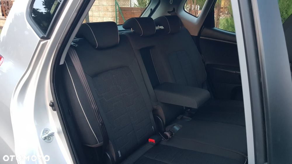 Kia Venga 1.6 CRDi 128 Platinum Edition - 24