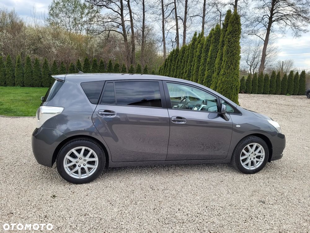 Toyota Verso 1.8 5-Sitzer Life - 14