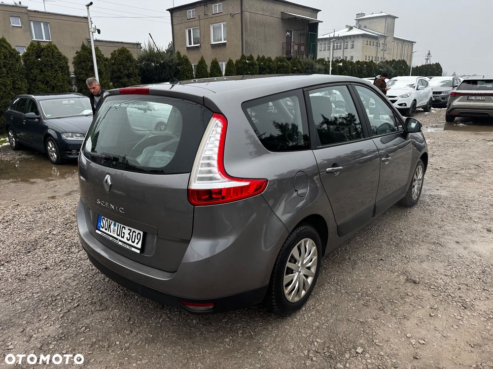 Renault Scenic 1.6 16V Expression - 19