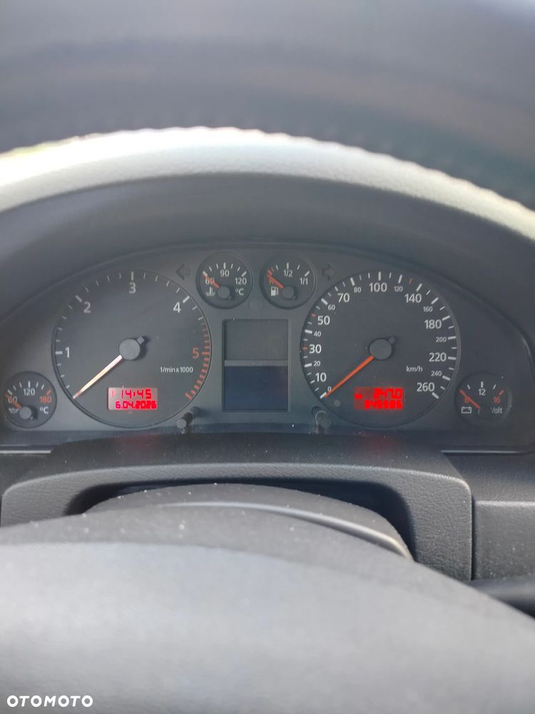 Audi A6 Avant - 8