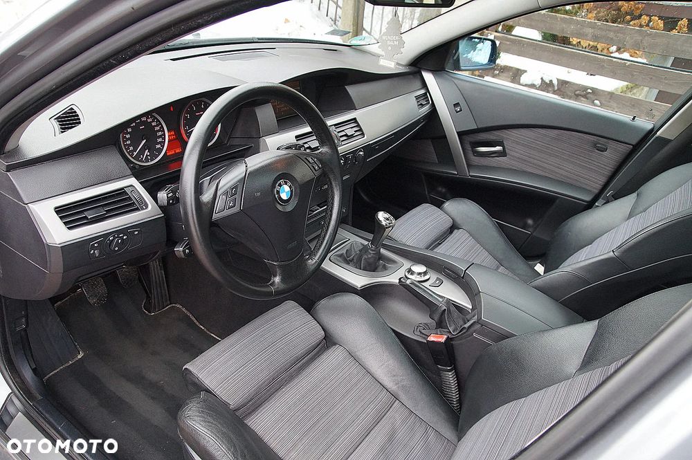 BMW Seria 5 - 12