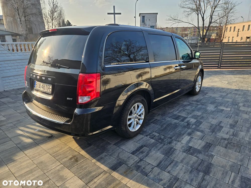 Dodge Grand Caravan 3.6 R/T - 5