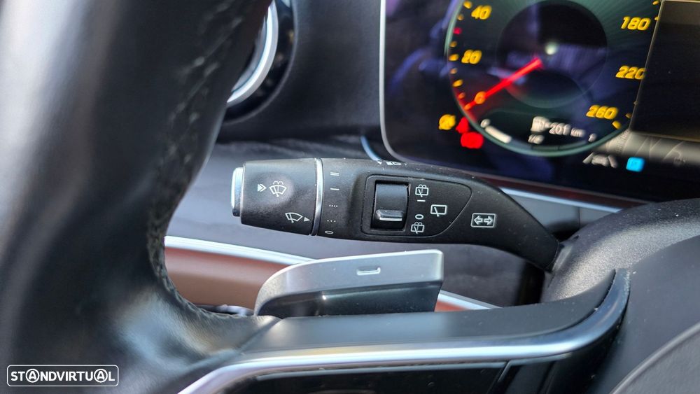 Mercedes-Benz E 220 d Exclusive Line - 15
