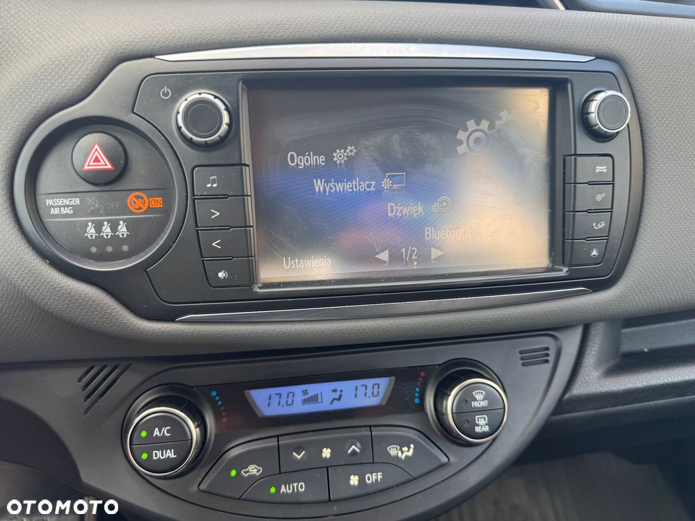 Toyota Yaris - 15