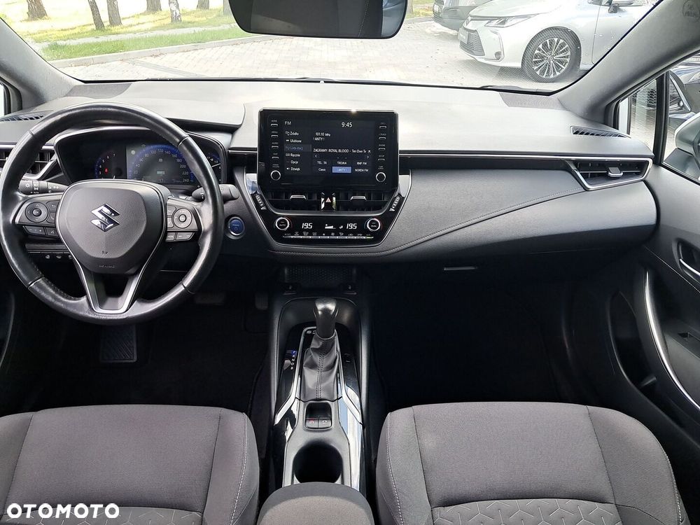 Suzuki Swace 1.8 Hybrid Premium Plus CVT - 17