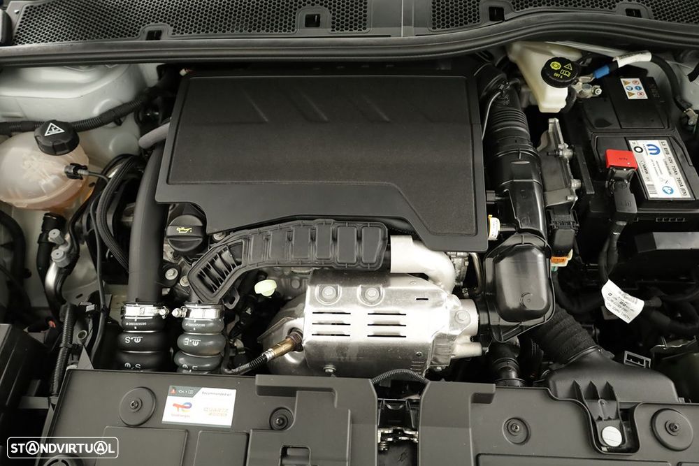 Citroën C4 1.2 PureTech Plus EAT8 - 22