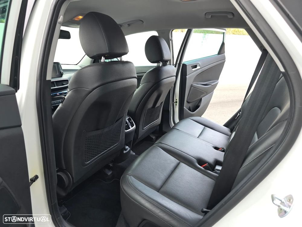 Hyundai Tucson 1.6 CRDi Premium+Pack Pele - 28