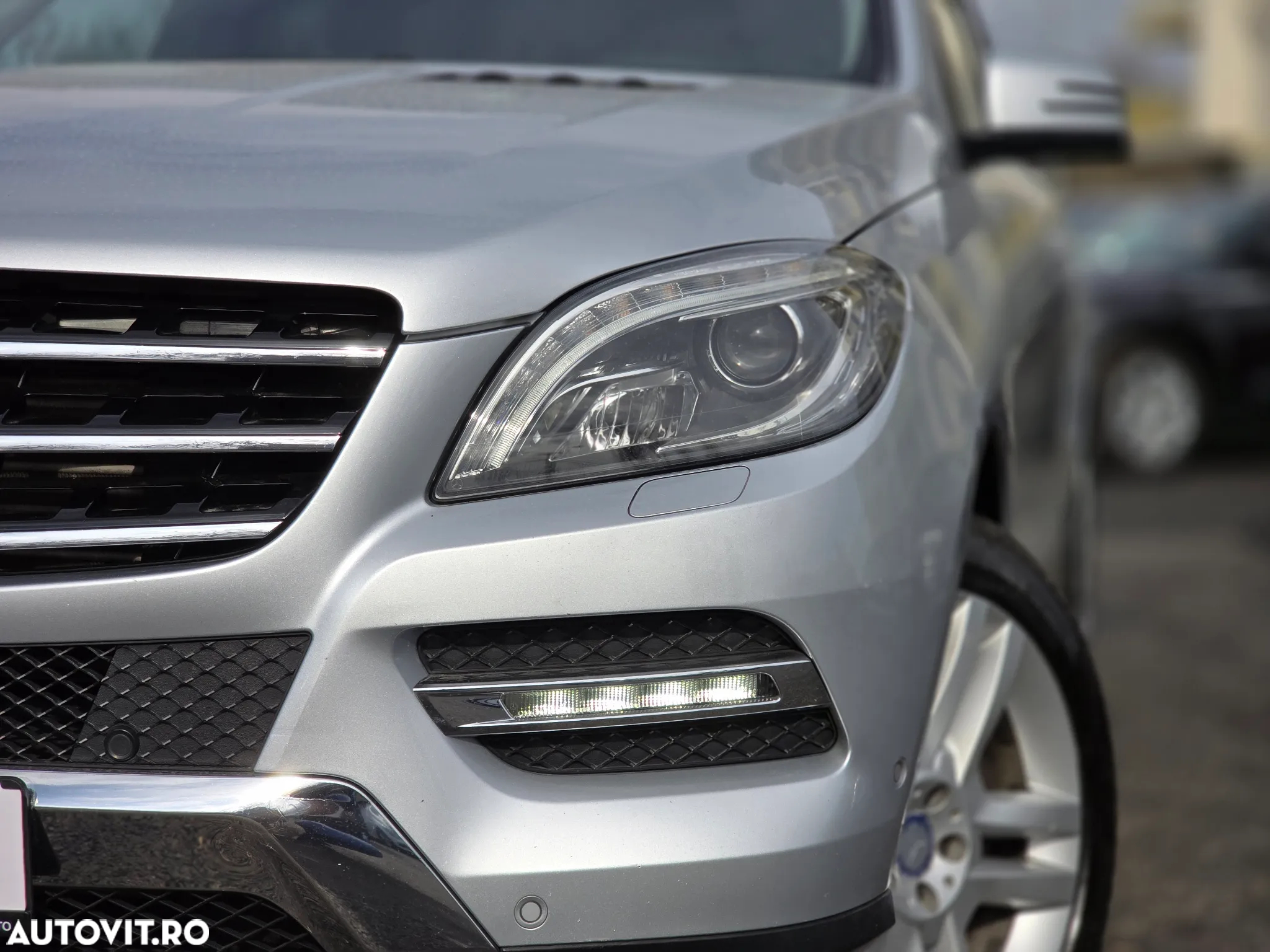 Mercedes-Benz ML 250 BlueTec 4MATIC Aut - 3
