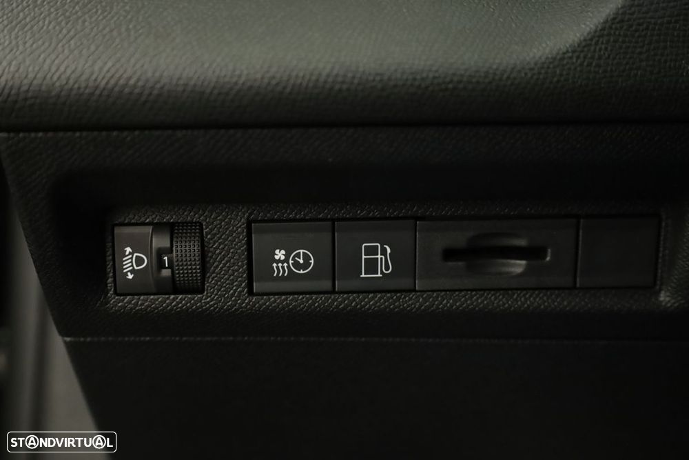 Peugeot 308 1.6 Hybrid Allure Pack e-EAT8 - 21