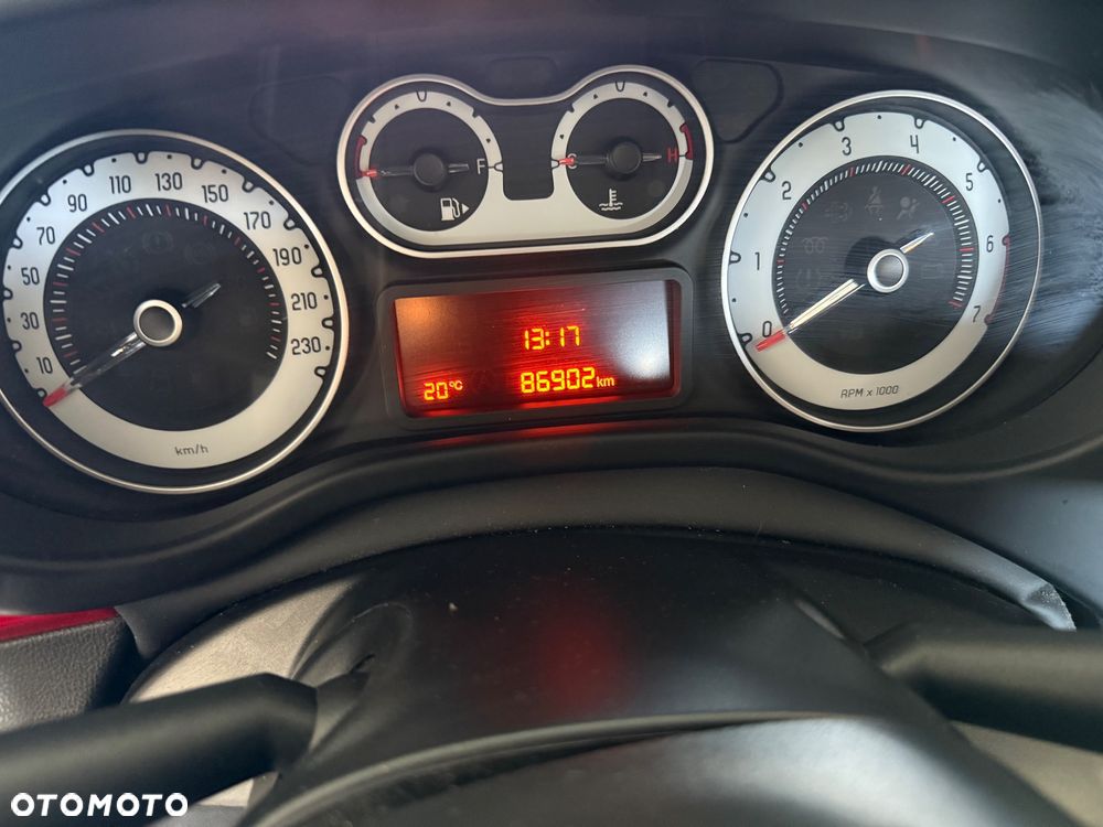 Fiat 500L Wagon 1.4 16V Pop Star - 31
