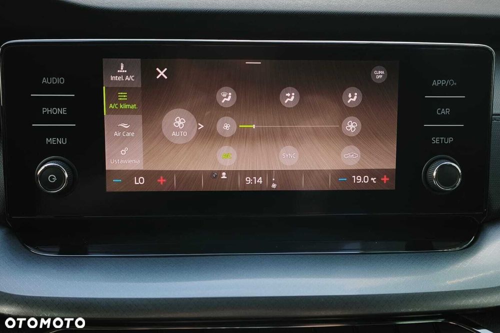 Skoda Octavia 1.5 TSI ACT Ambition - 32