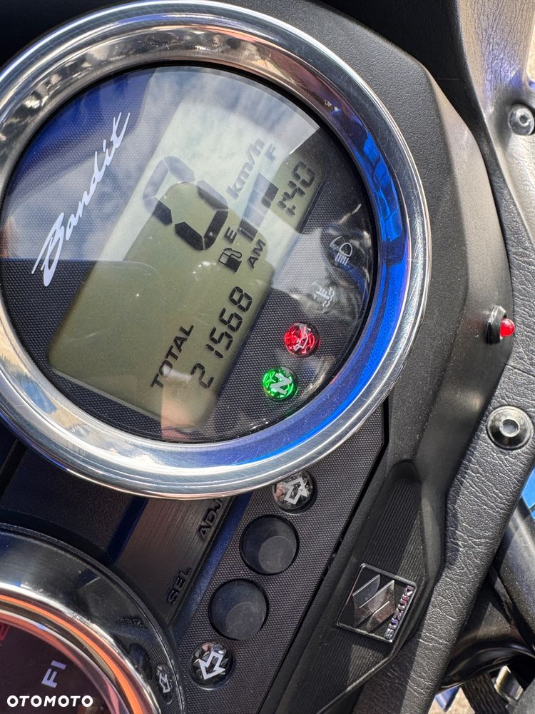 Suzuki Bandit - 8
