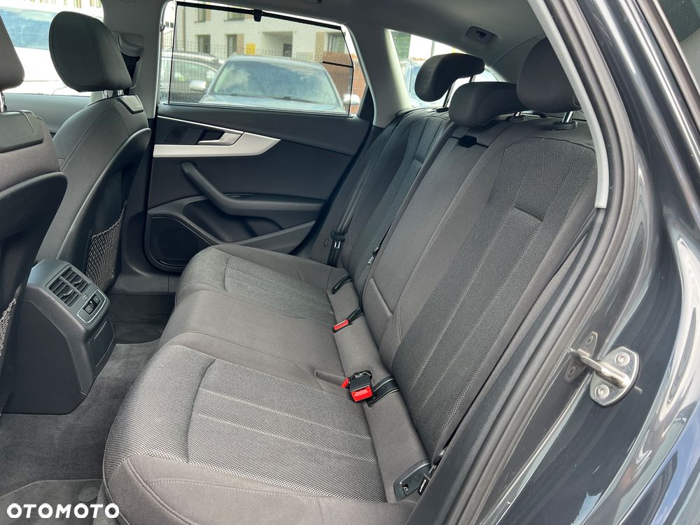 Audi A4 Avant 2.0 TDI S tronic quattro - 21