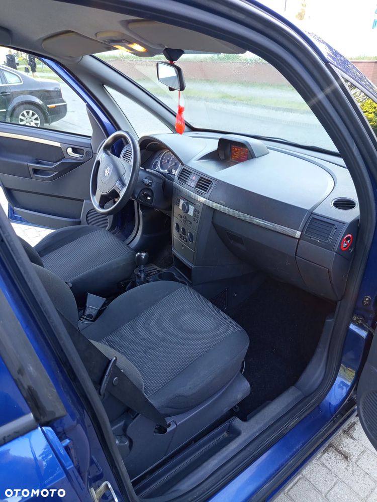 Opel Meriva - 8