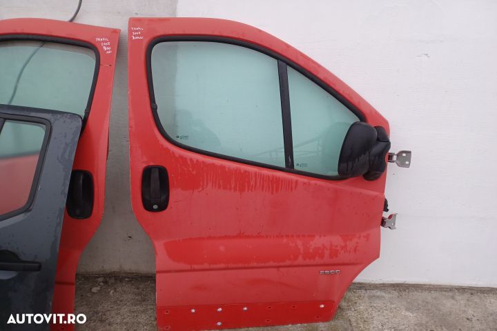 USA FATA DREAPTA Renault Trafic - 1