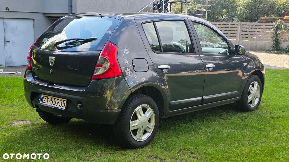 Dacia Sandero 1.6 Laureate - 3