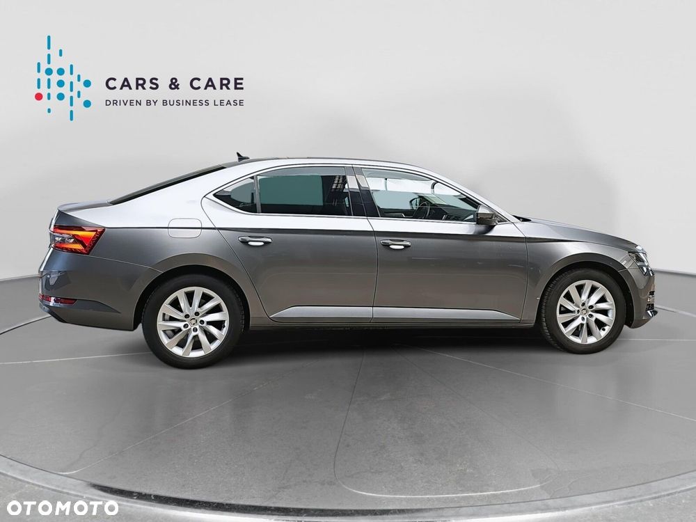 Skoda Superb 2.0 TDI SCR 4x4 Style DSG - 30