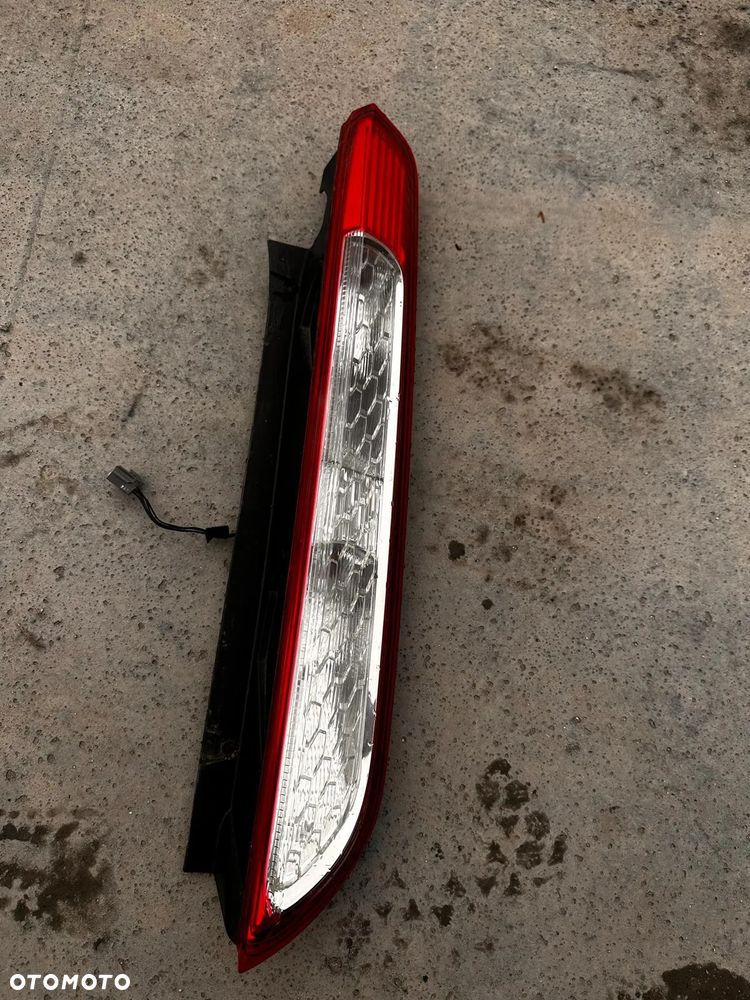 Lampa prawa FORD Focus MK2 lift hatchback - 4
