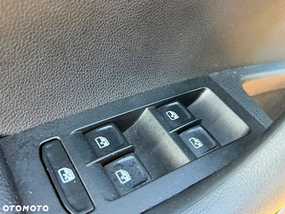 Skoda Octavia 2.0 TDI DSG Premium Edition - 21