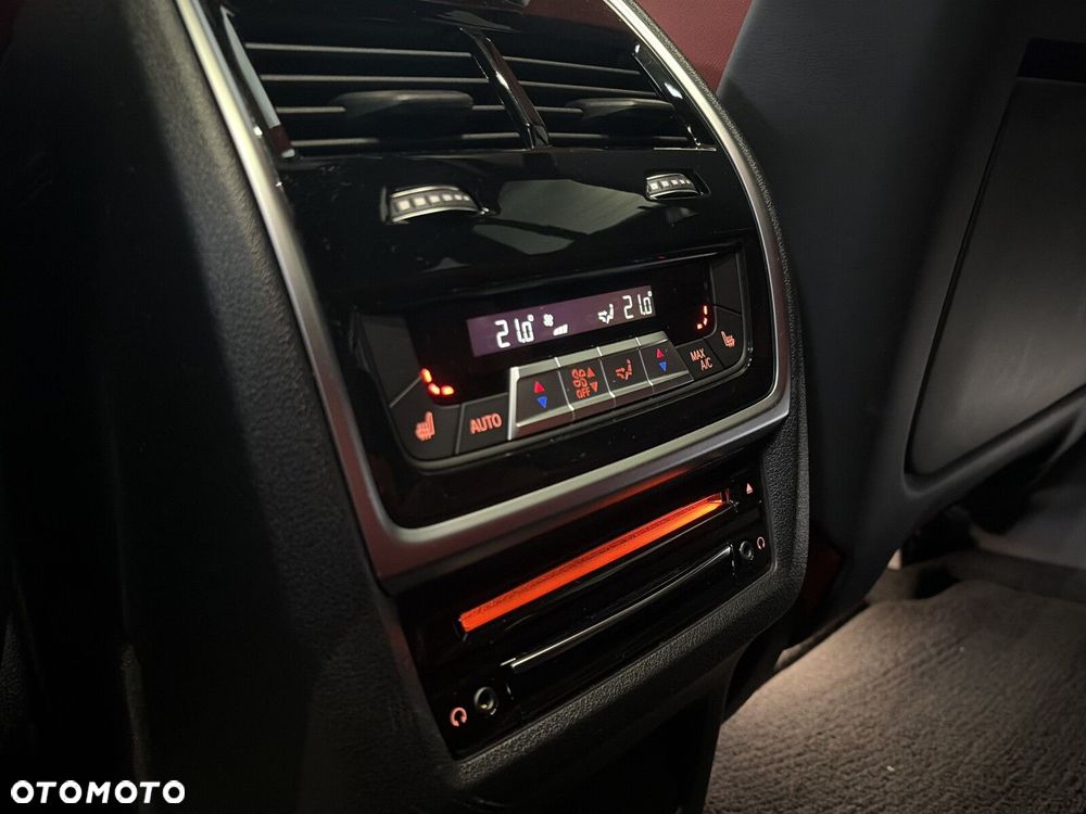 BMW X6M - 25