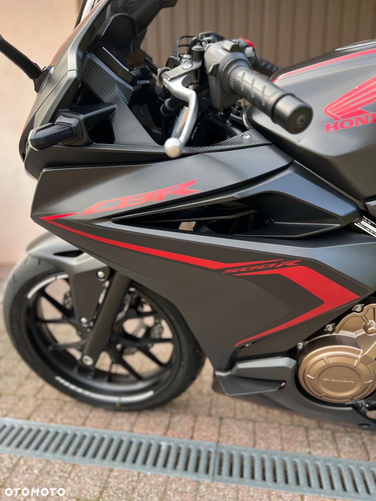 Honda CBR - 16