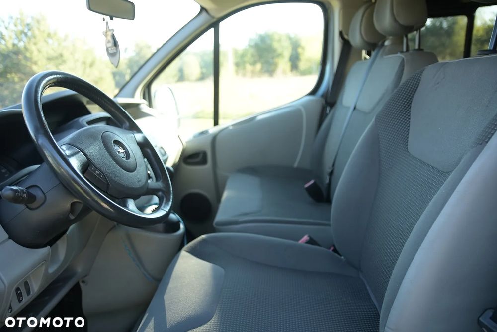 Opel Vivaro L1H1Easytronic DPF Tour Cosmo - 25