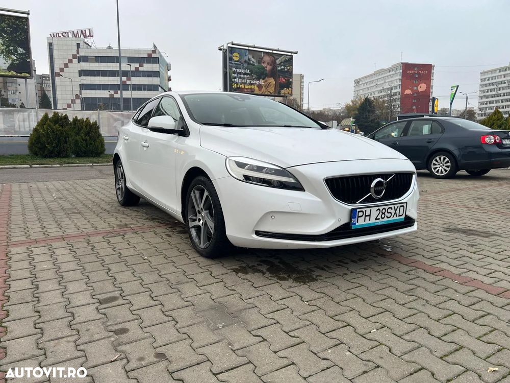 Volvo V40 D4 Aut. Summum - 1