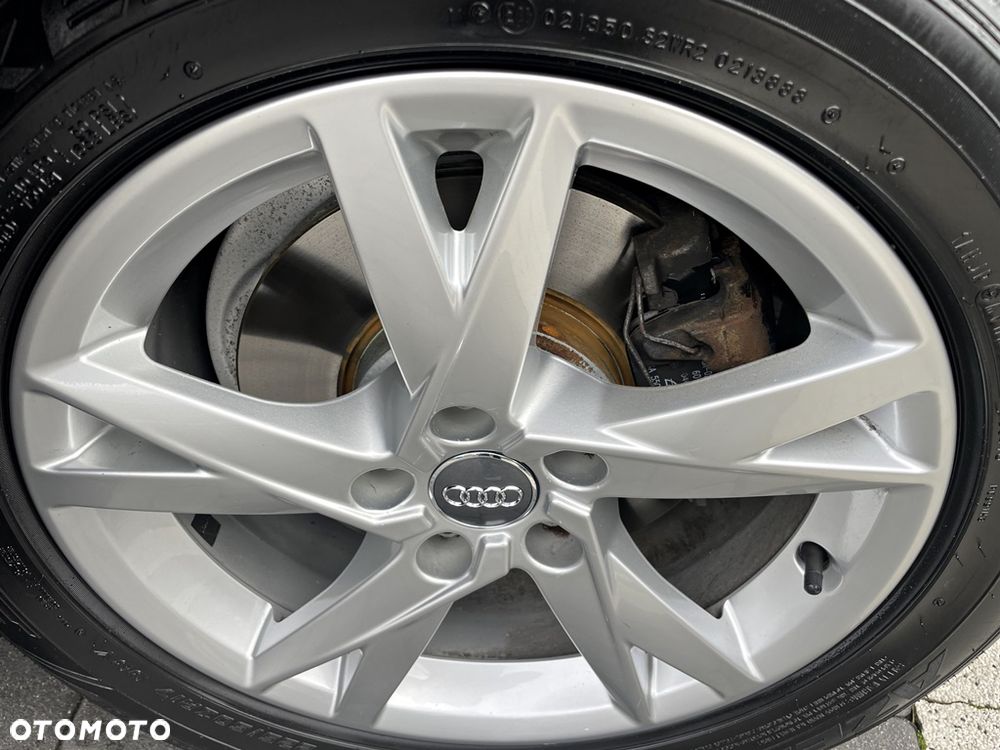 Audi A4 Avant 2.0 TDI ultra sport - 21