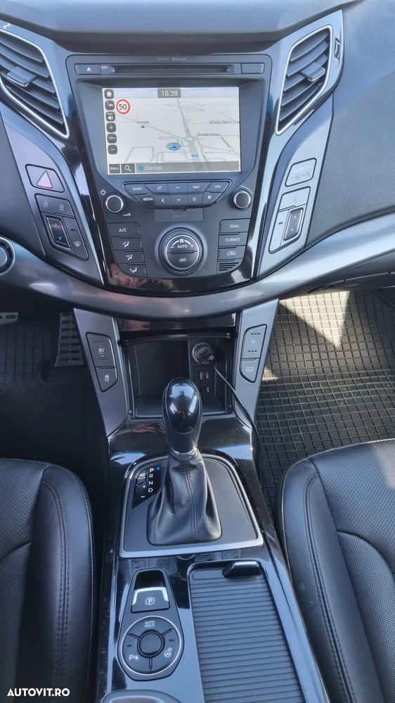 Hyundai i40 1.7 CRDI CW 7DCT ISG Supreme Pack+ - 7