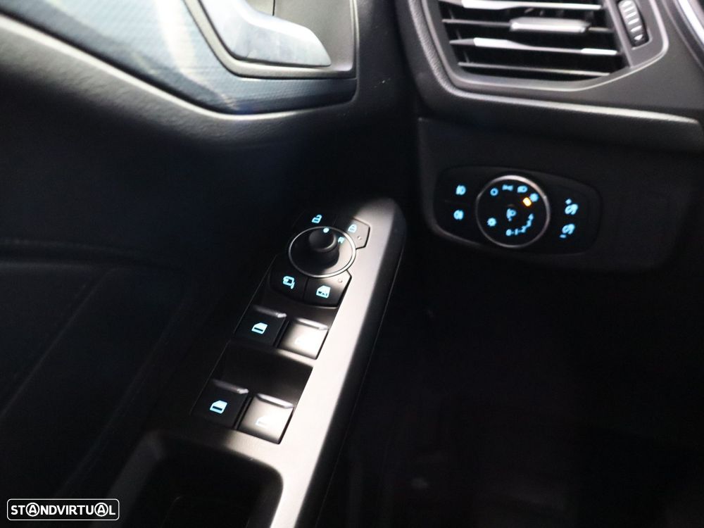 Ford Focus SW 1.0 EcoBoost MHEV Active X - 13