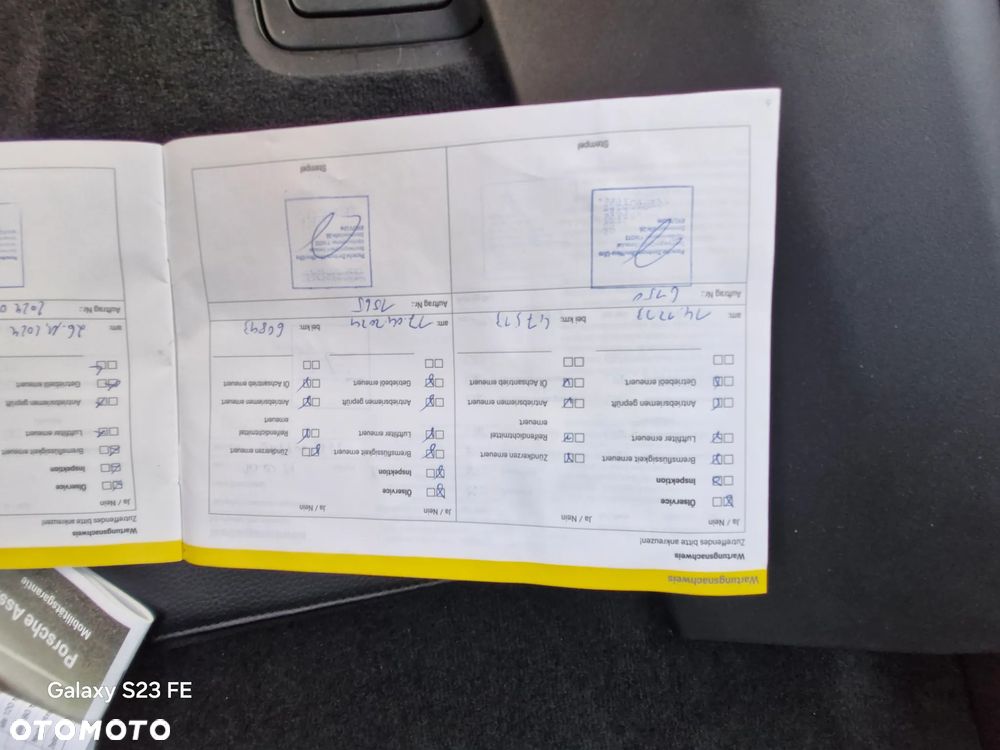 Porsche Panamera 4 E-Hybrid 10 Years Edition - 34