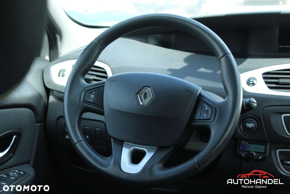 Renault Scenic - 8