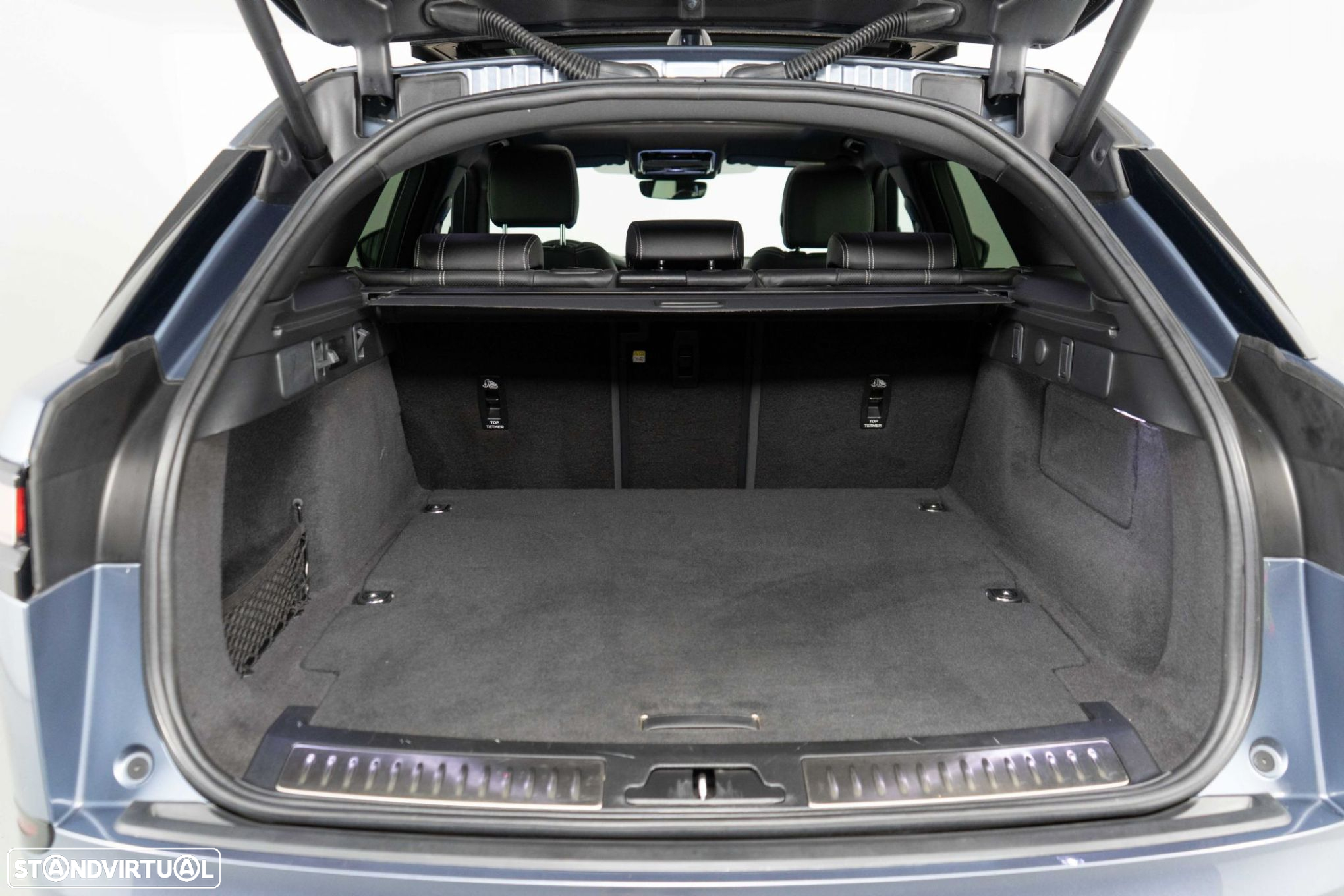 Land Rover Range Rover Velar 2.0 P400e AWD R-Dynamic SE - 12