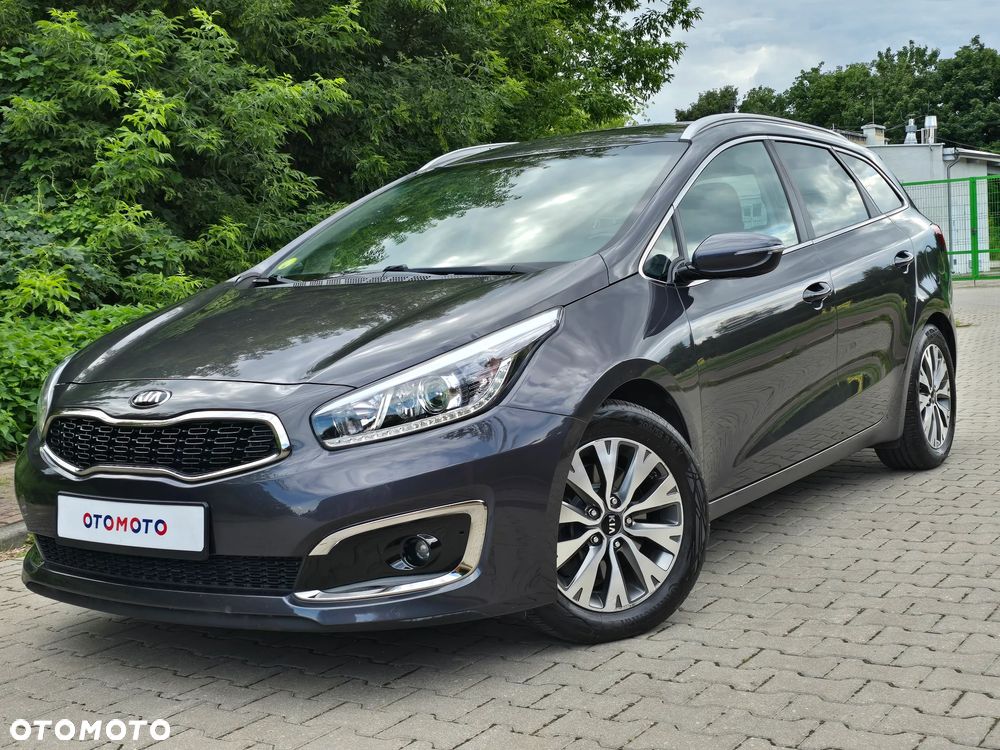 Kia Ceed - 29