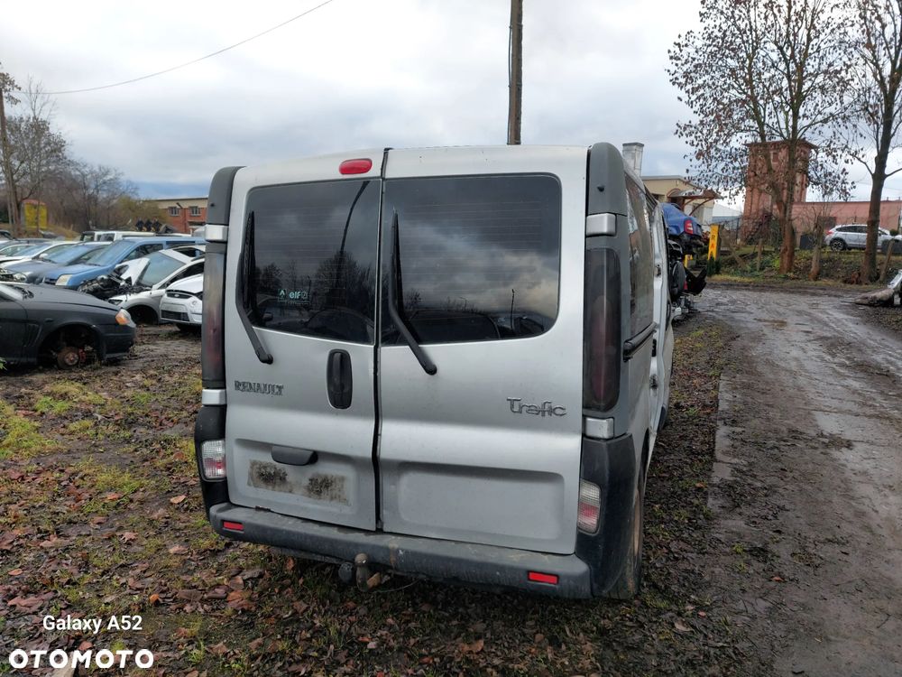 Zderzak RENAULT TRAFIC 05R. maska,lampy,drzwi,klapa.... - 4