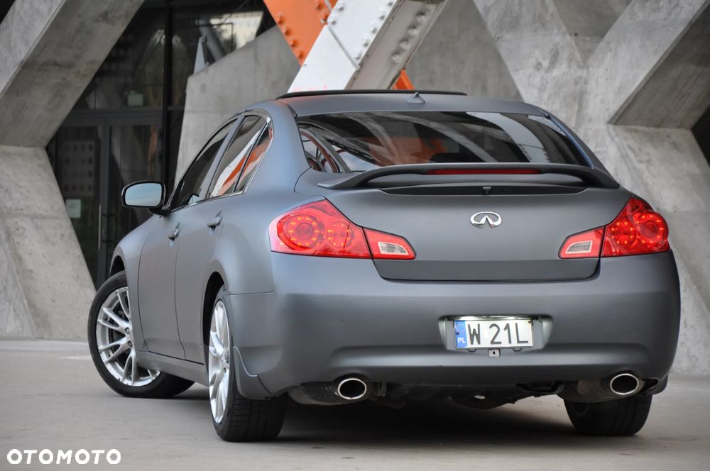Infiniti G 3.5 - 17