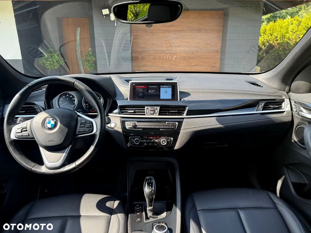 BMW X1 xDrive25i Advantage - 14