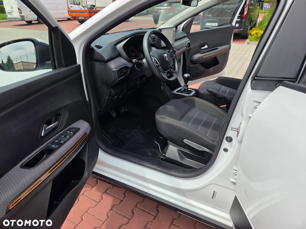 Dacia Sandero Stepway TCe 90 Expression - 27