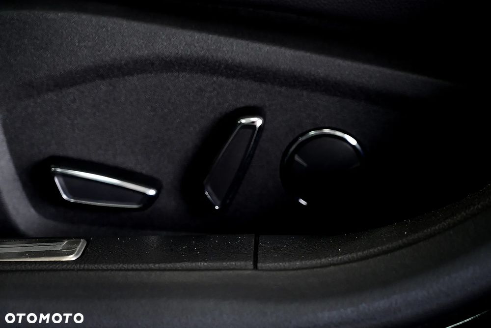 Ford Mondeo 1.5 EcoBoost STart-Stopp ST-Line - 31