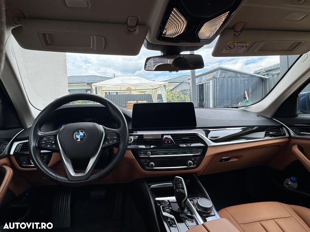 BMW Seria 5 530e xDrive AT PHEV - 14