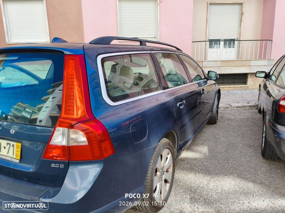 Volvo V70 2.0 D Nivel 3 - 3
