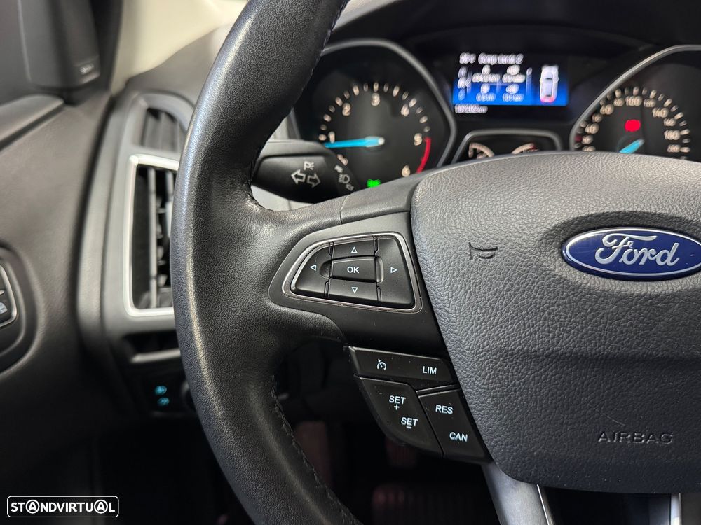 Ford Focus SW 1.5 TDCi Titanium - 22