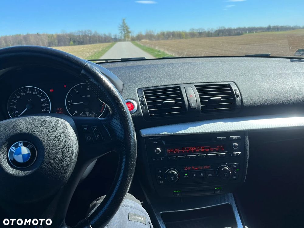 BMW Seria 1 118d - 15
