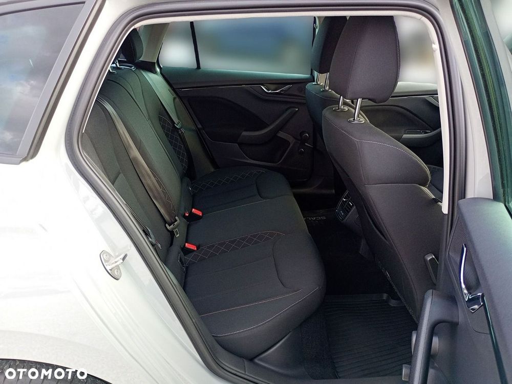 Skoda Scala 1.5 TSI Ambition DSG - 30