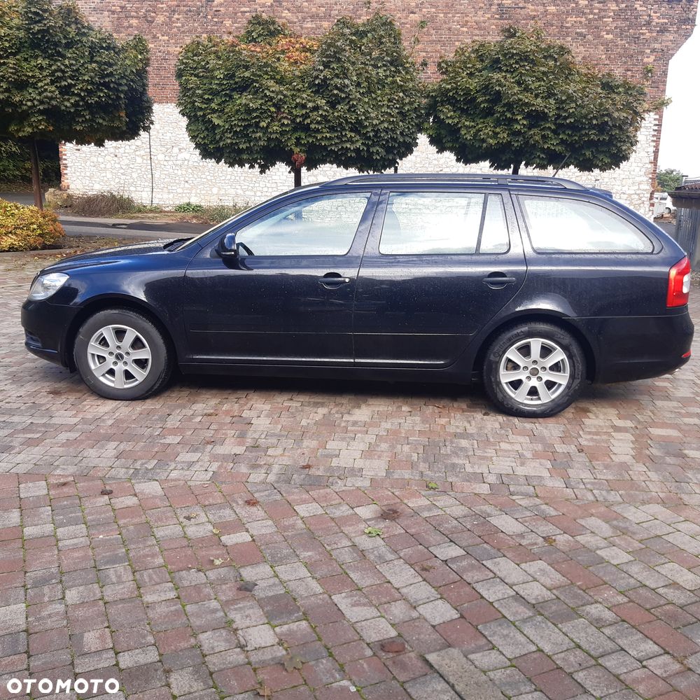 Skoda Octavia - 2