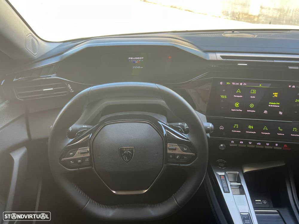 Peugeot 308 1.2 PureTech Allure EAT8 - 11