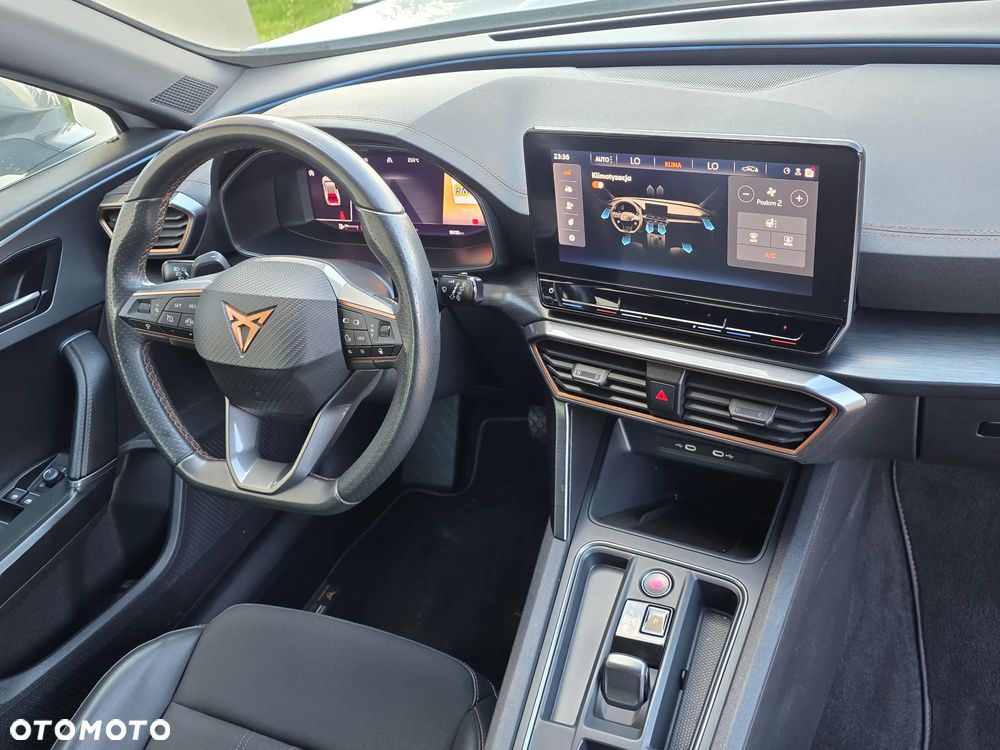 Cupra Formentor 1.5 TSI DSG - 32